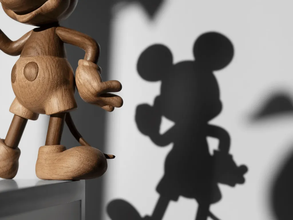 Boyhood_x_Disney_Mickey_Mouse_Shadow_2_1800x1350.webp